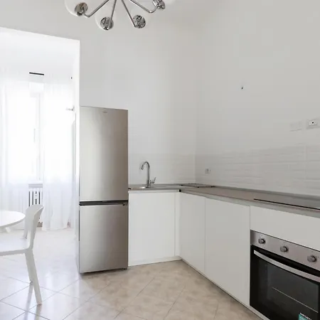 Moon Apartments-3
